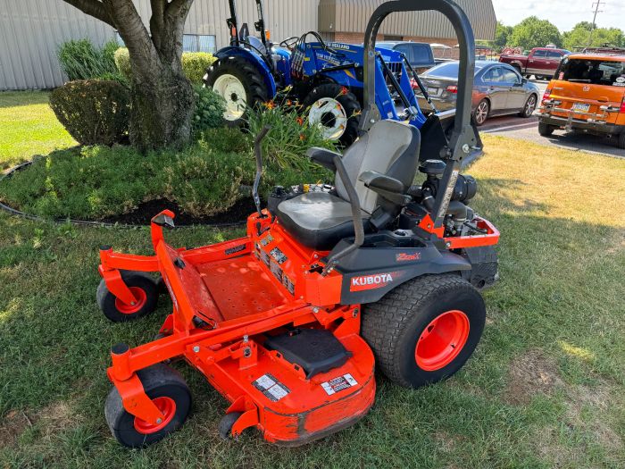 Kubota z726x price sale